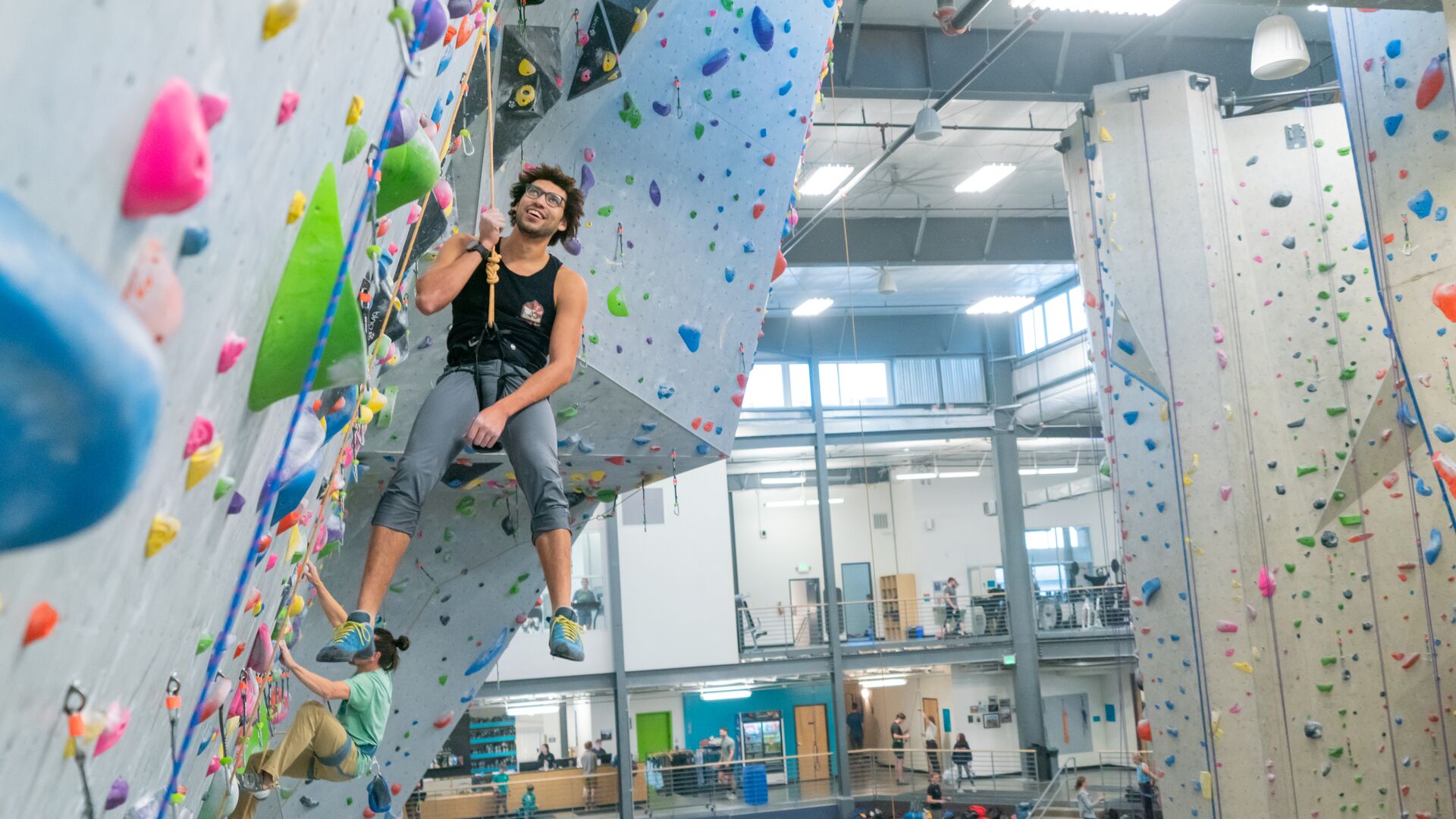 Intermediate Leading: Falling and Catching