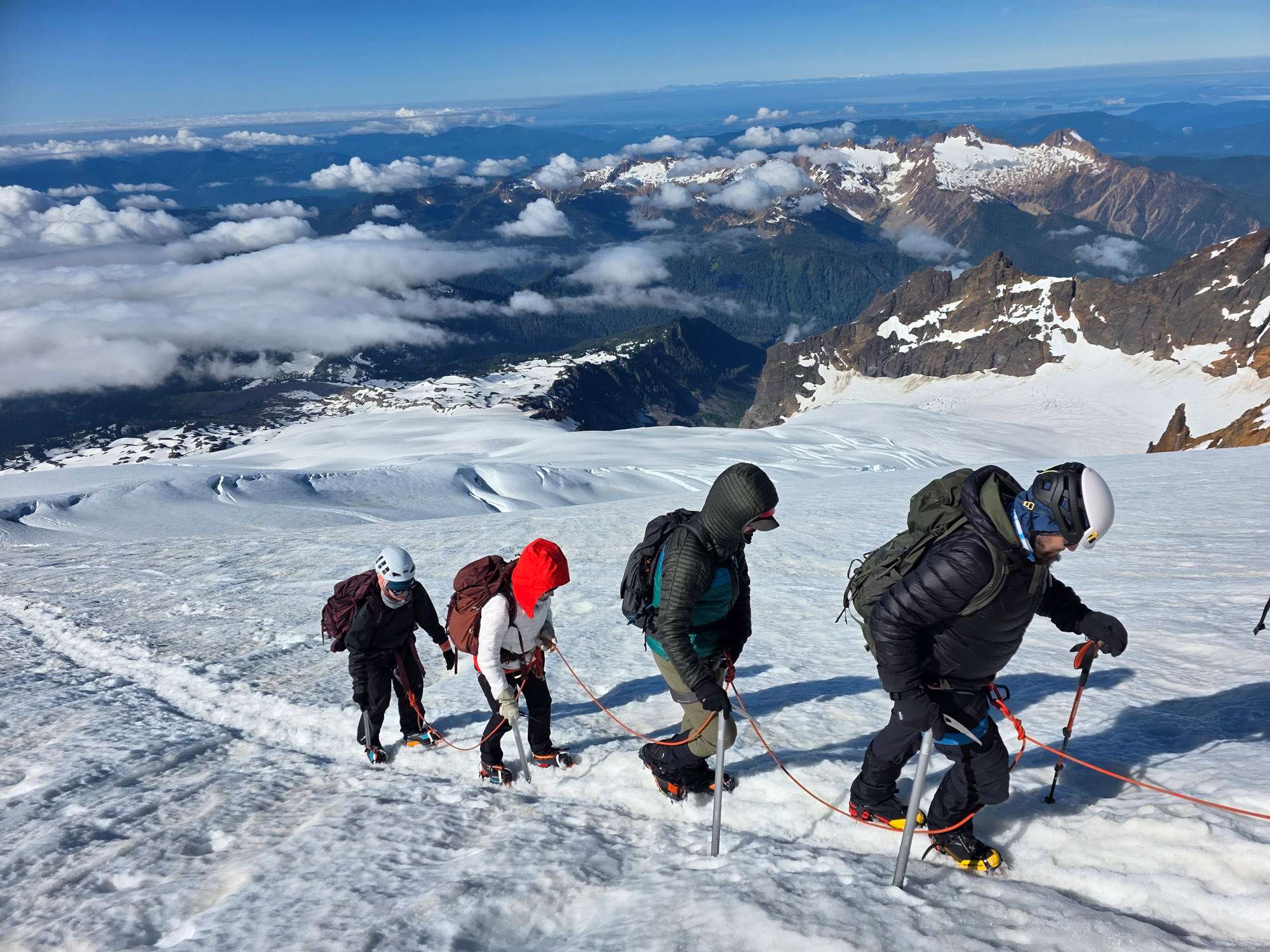 Mount Baker Alpine Adventure [3-day Beginner Climb]