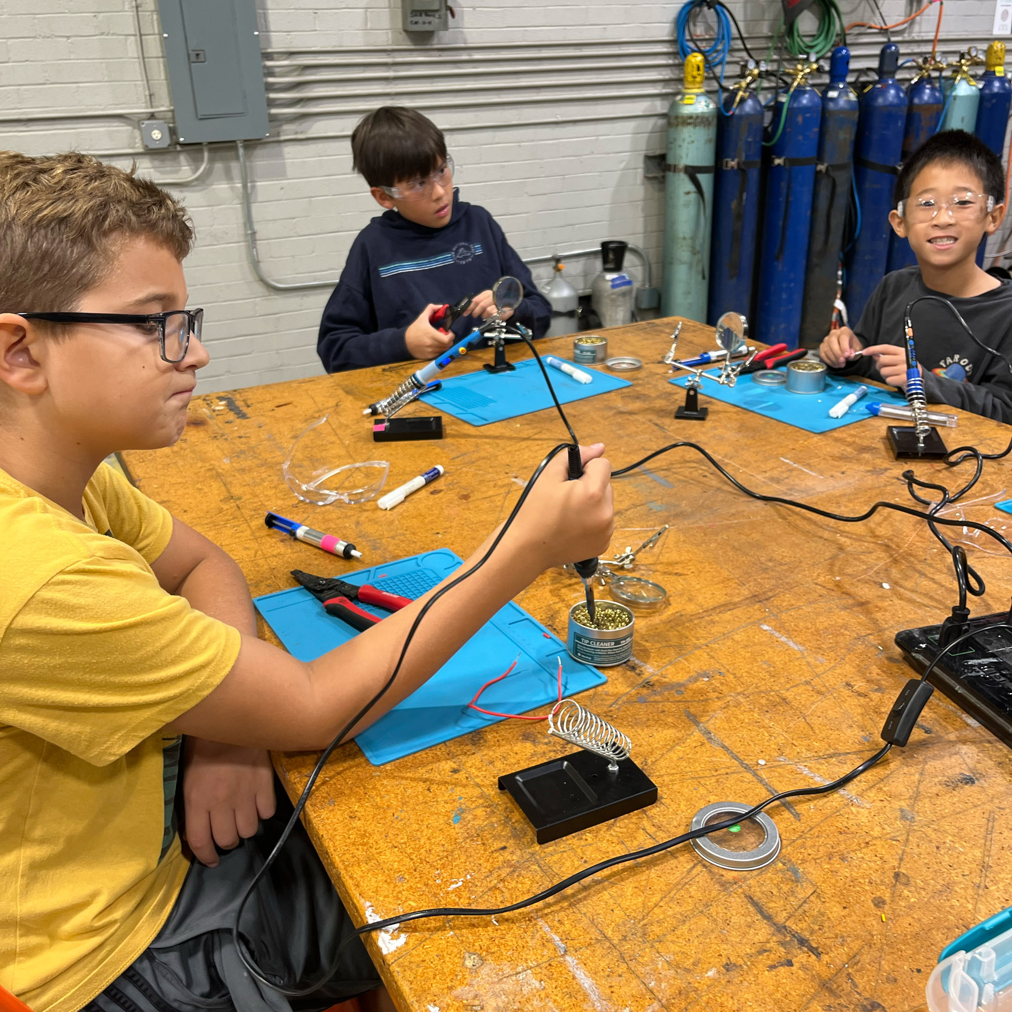 Holiday STEM Climbing Camp With BuildMo (Week-Long)
