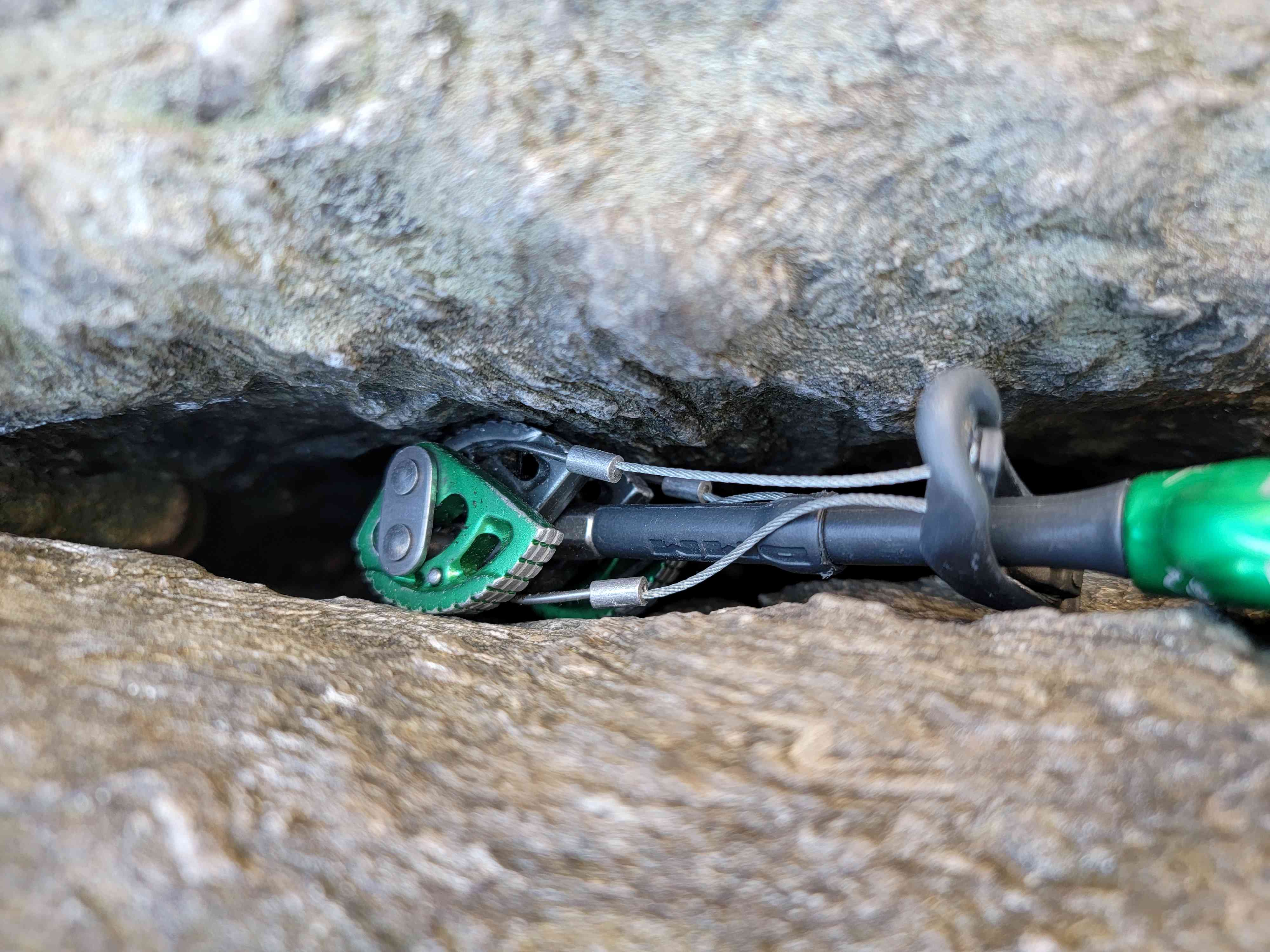 L4 Lead - Great Falls: Introduction to Trad Climbing