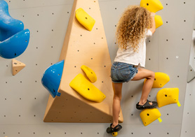 Mini Boulderers | Ages 5-7